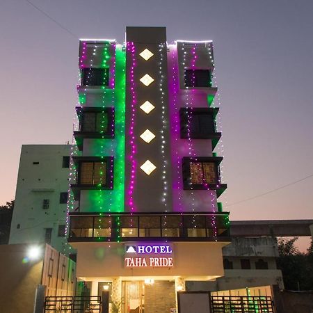 Oyo 10254 Hotel Taha Pride Nagpur Zewnętrze zdjęcie